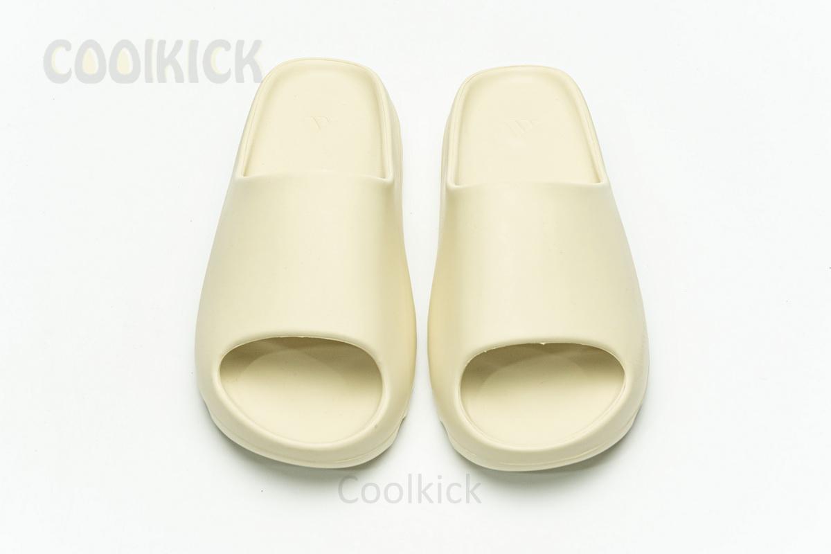 Adidas Yeezy Slide “Desert Sand” - Image 4